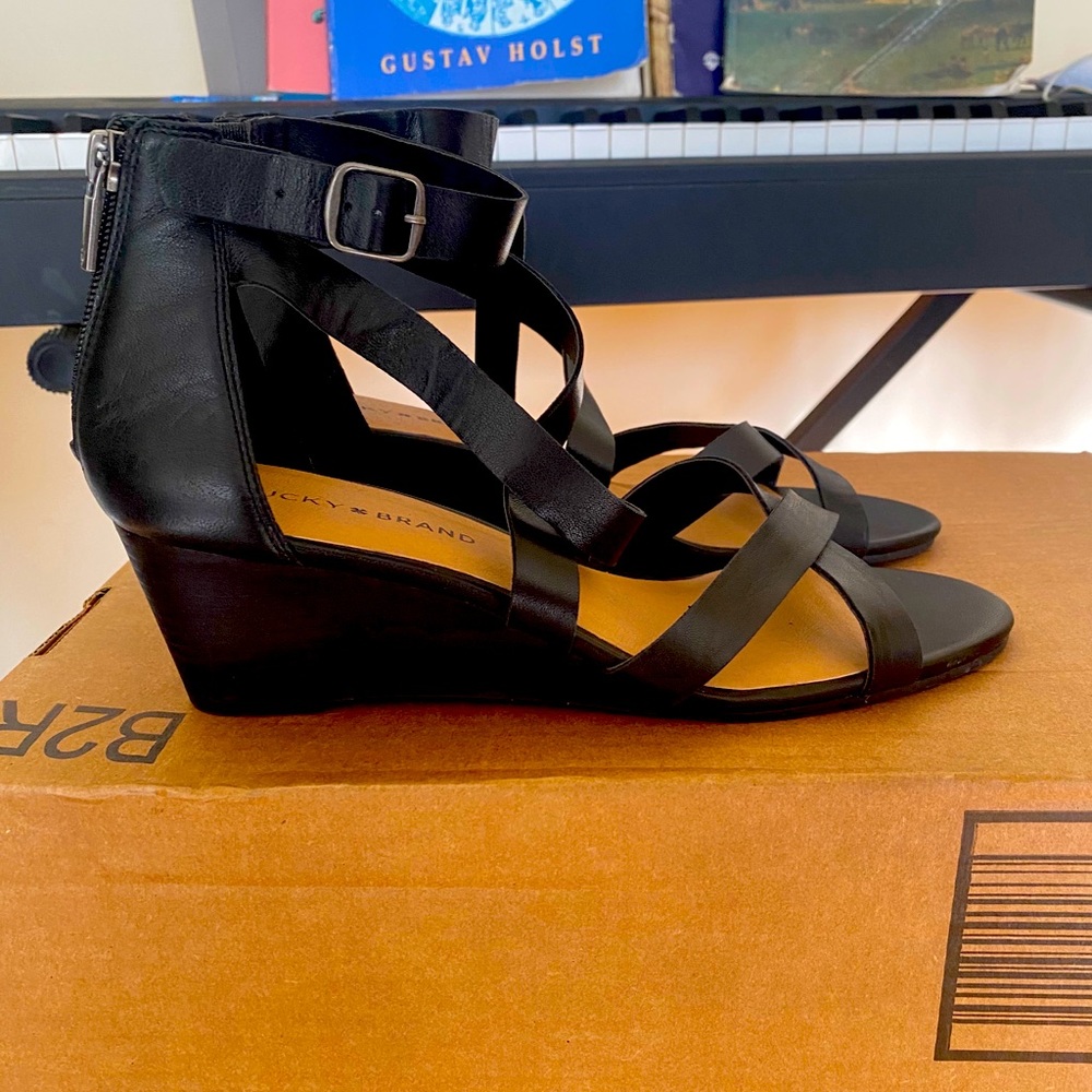 Lucky Brand Black Wedge Sandals